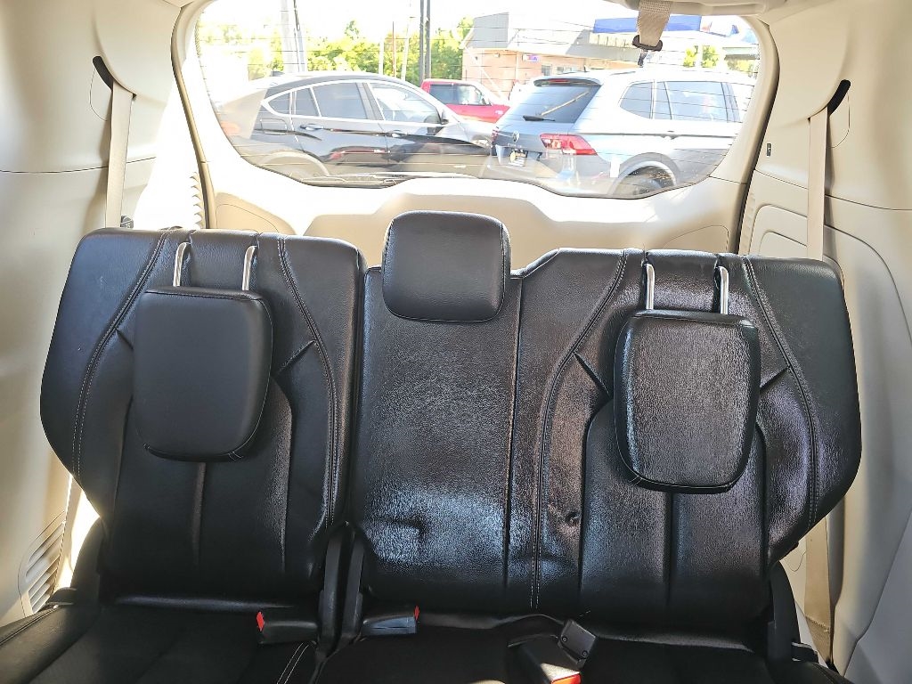 Chrysler Pacifica Hybrid Touring L 2022