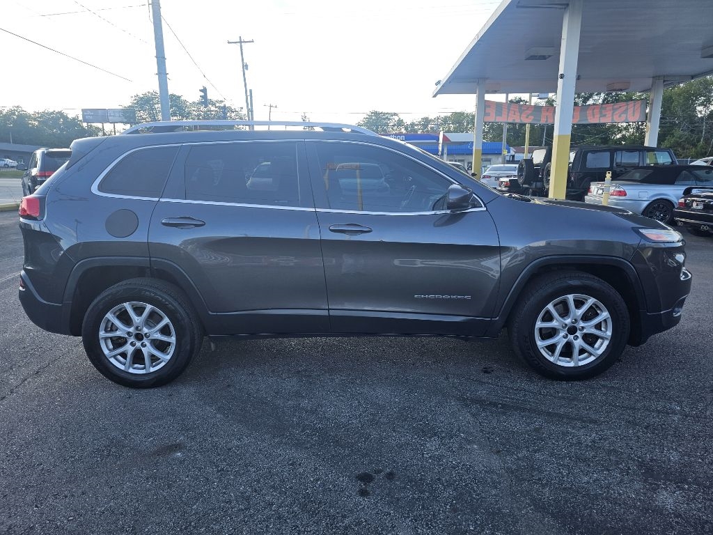 Jeep Cherokee Latitude 4WD 2016