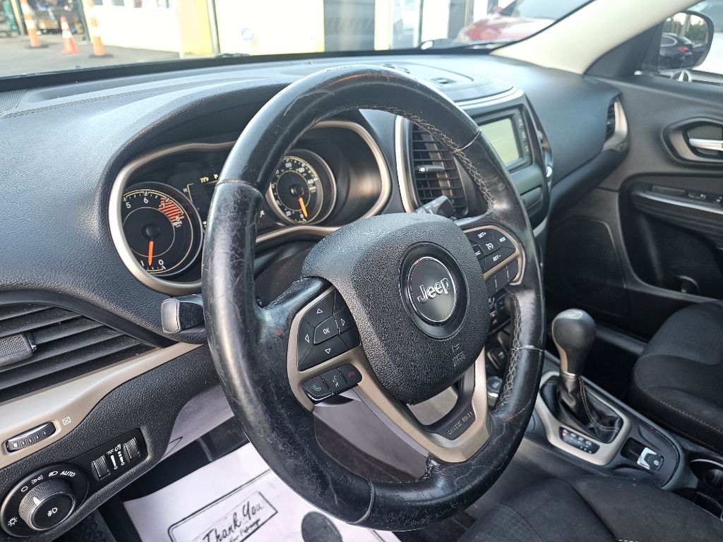 Jeep Cherokee Latitude 4WD 2016