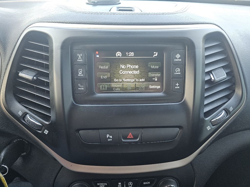 Jeep Cherokee Latitude 4WD 2016