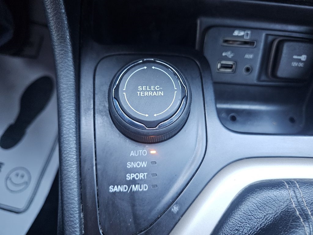 Jeep Cherokee Latitude 4WD 2016