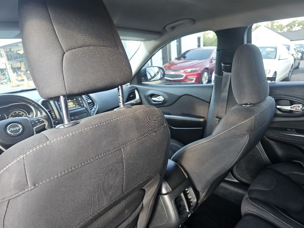 Jeep Cherokee Latitude 4WD 2016