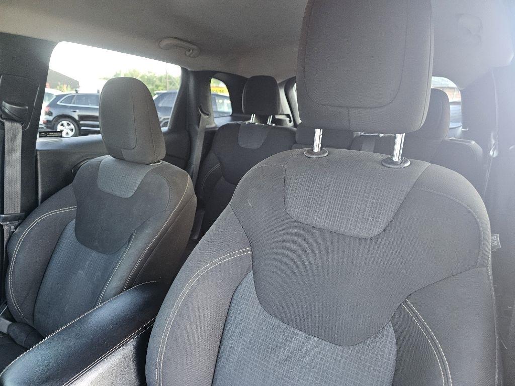 Jeep Cherokee Latitude 4WD 2016