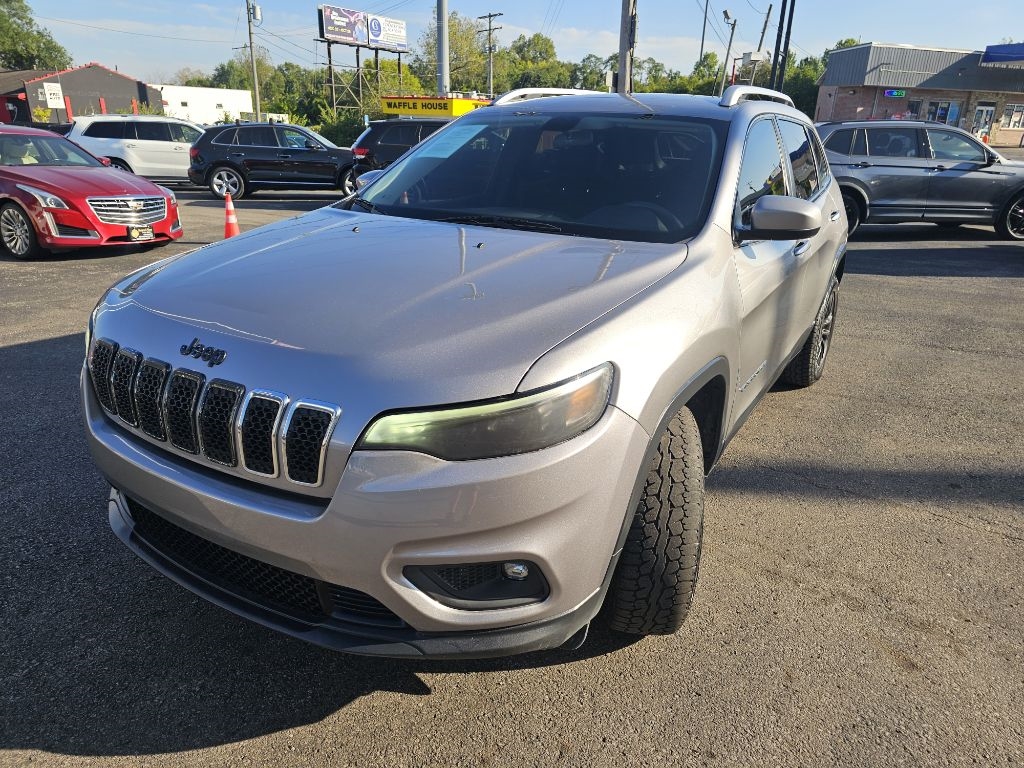 2019 Jeep Cherokee Latitude photo 4
