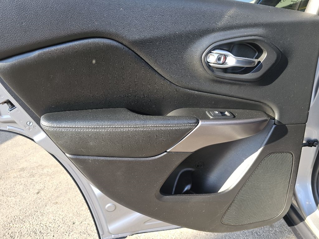 Jeep Cherokee Latitude 4WD 2019