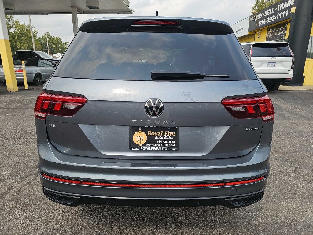 Volkswagen Tiguan SE R-Line Black 4MOTION 2022 Volkswagen Tiguan SE R-Line Black 4MOTION 2022