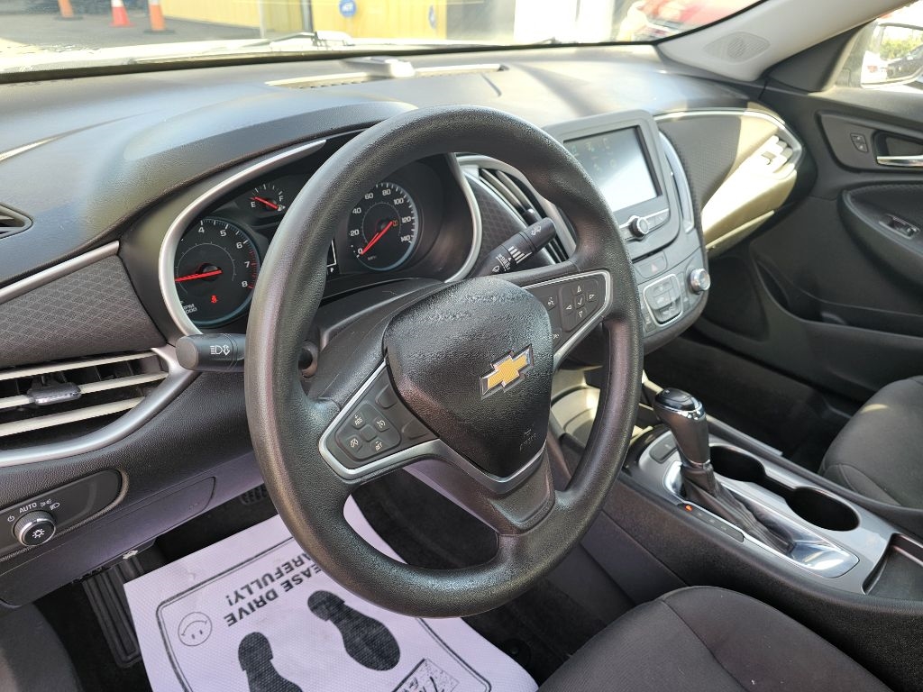 Chevrolet Malibu LS 2018