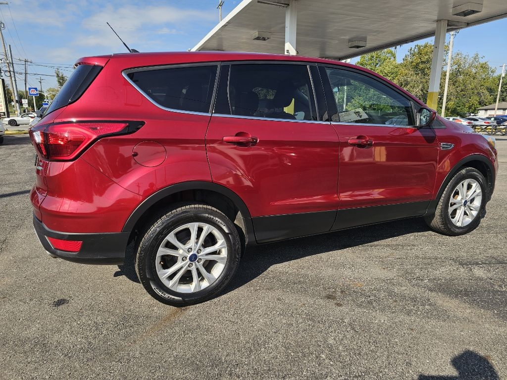 Ford Escape SE FWD 2019 Ford Escape SE FWD 2019