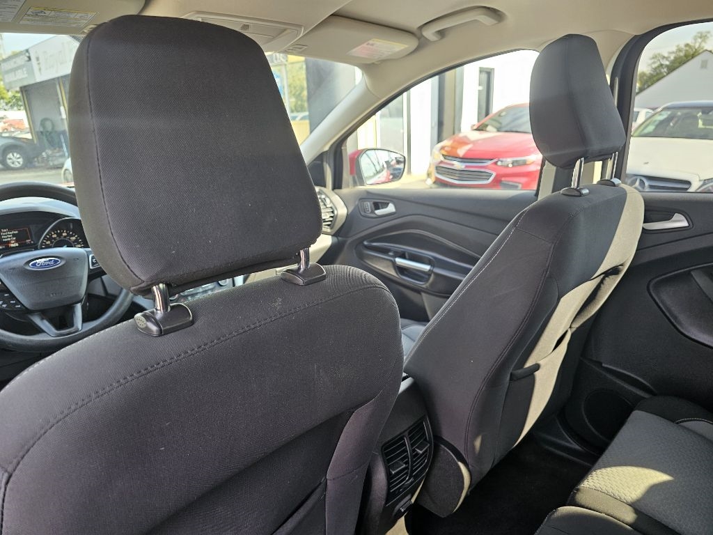 Ford Escape SE FWD 2019 Ford Escape SE FWD 2019