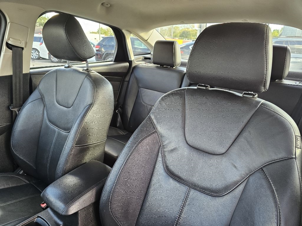 Ford Focus SE Sedan 2016 Ford Focus SE Sedan 2016