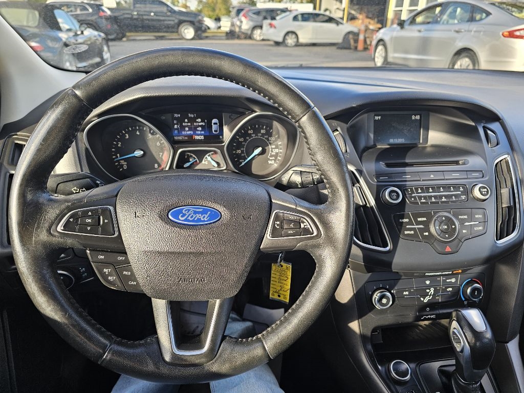 Ford Focus SE Sedan 2016 Ford Focus SE Sedan 2016
