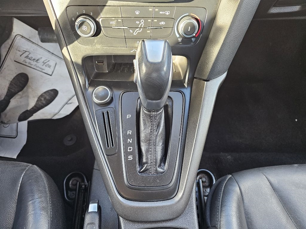 Ford Focus SE Sedan 2016 Ford Focus SE Sedan 2016