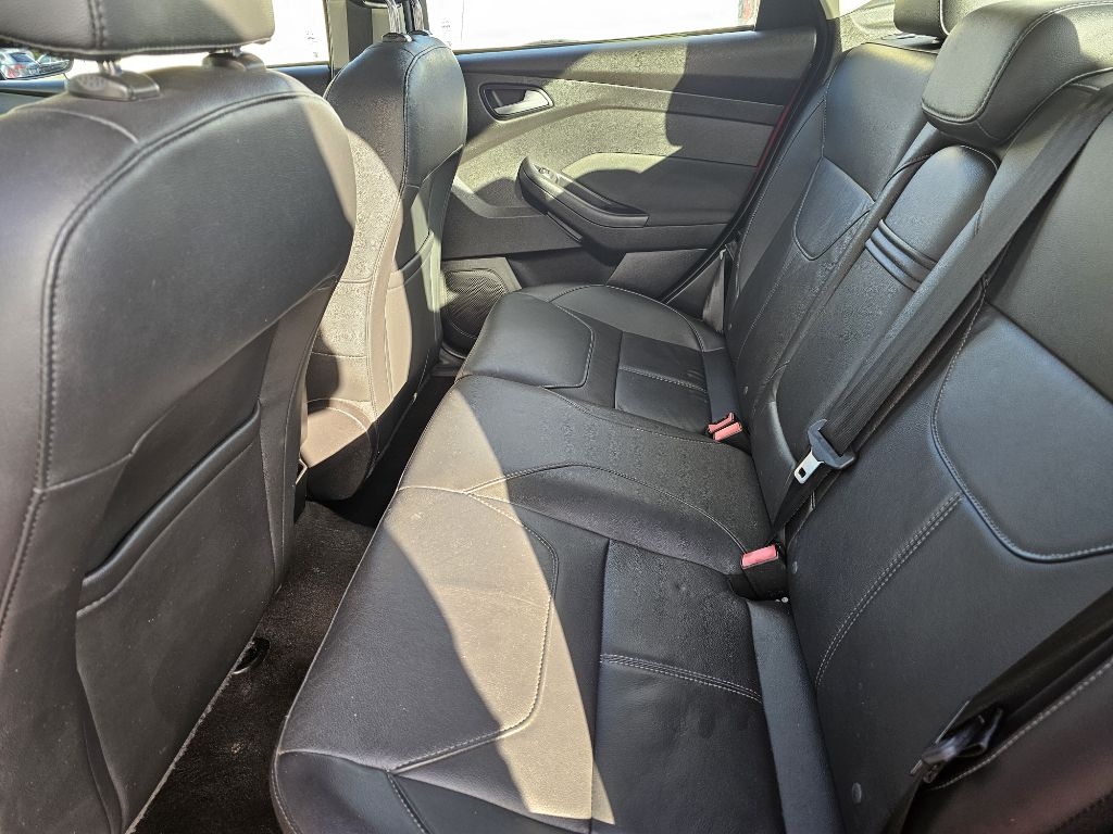 Ford Focus SE Sedan 2016 Ford Focus SE Sedan 2016