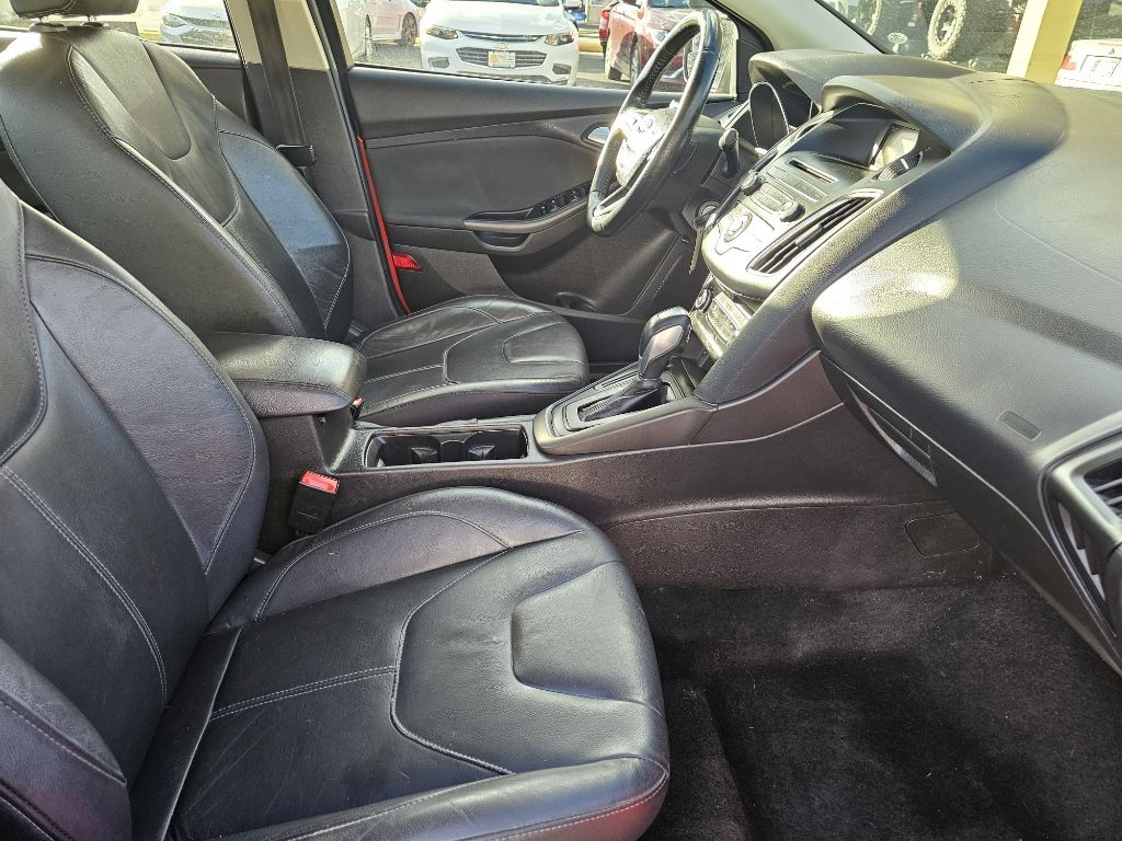 Ford Focus SE Sedan 2016 Ford Focus SE Sedan 2016