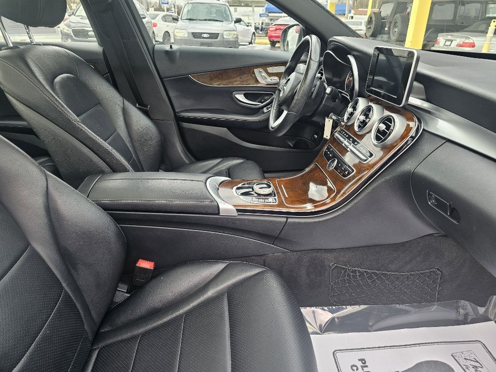 Mercedes-Benz C-Class C300 4MATIC Sedan 2018