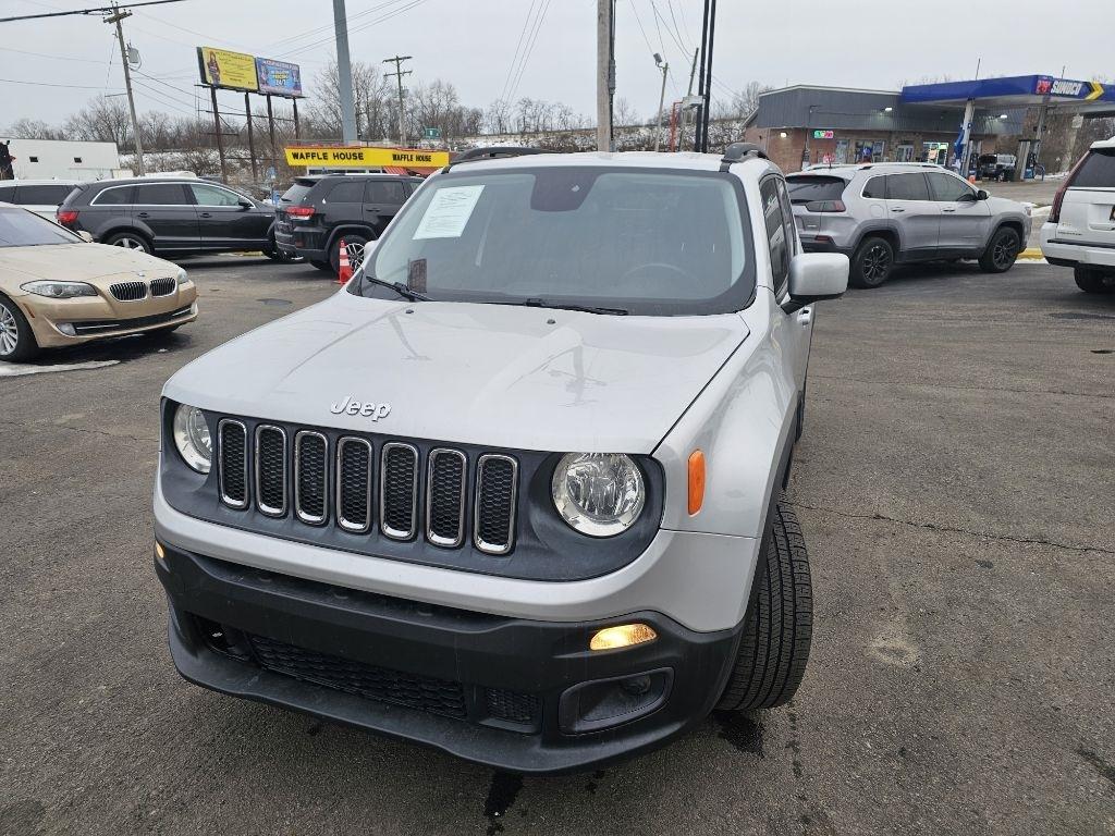 Jeep Renegade Latitude FWD 2016