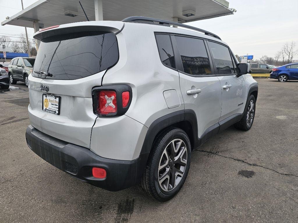 Jeep Renegade Latitude FWD 2016