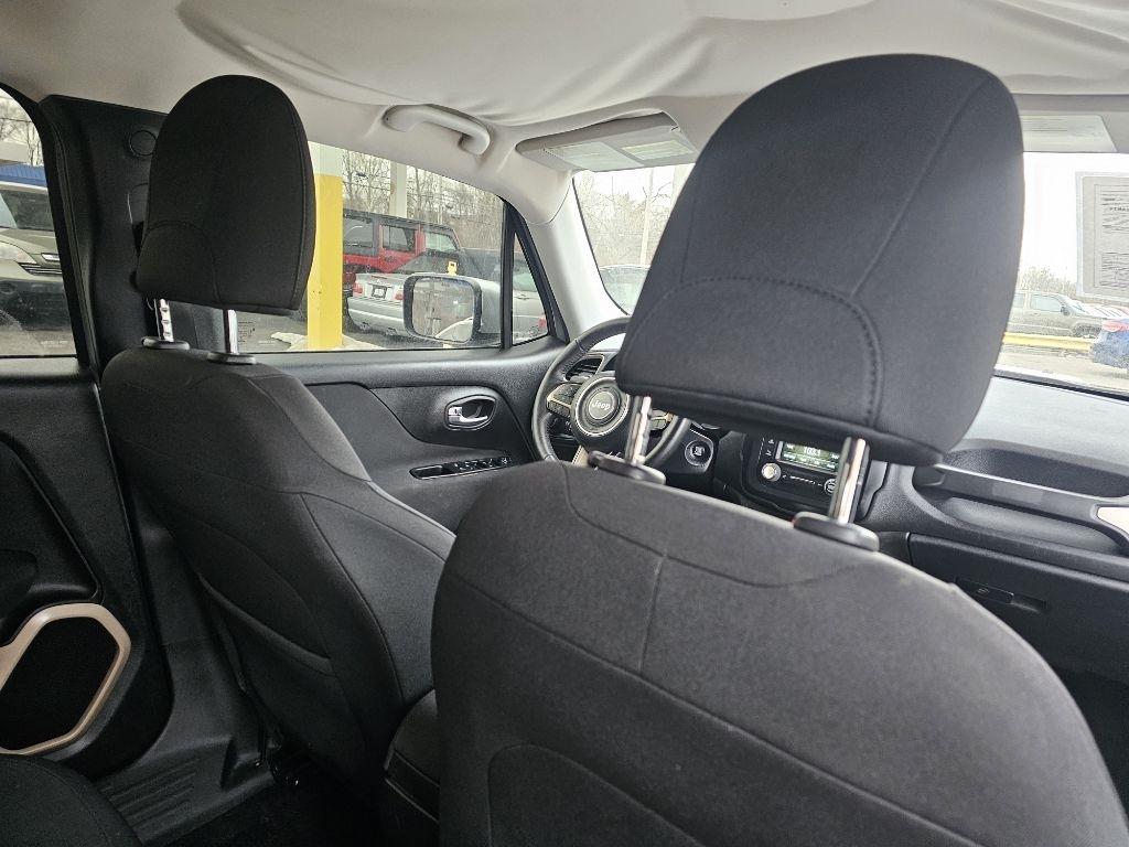 Jeep Renegade Latitude FWD 2016