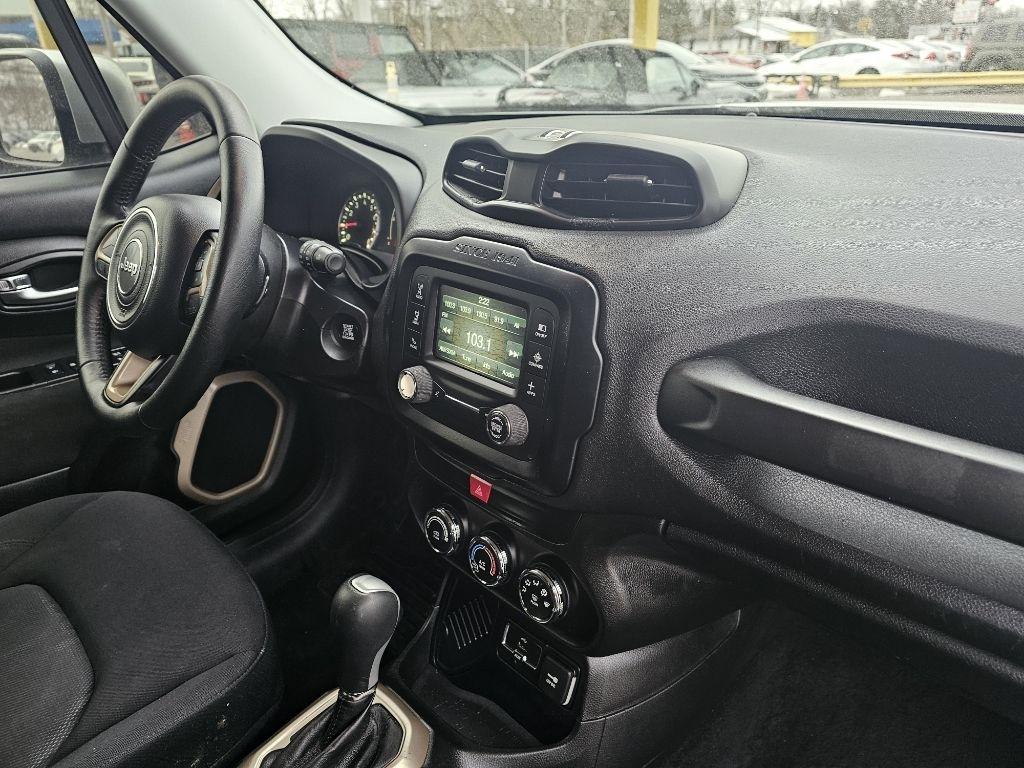 Jeep Renegade Latitude FWD 2016