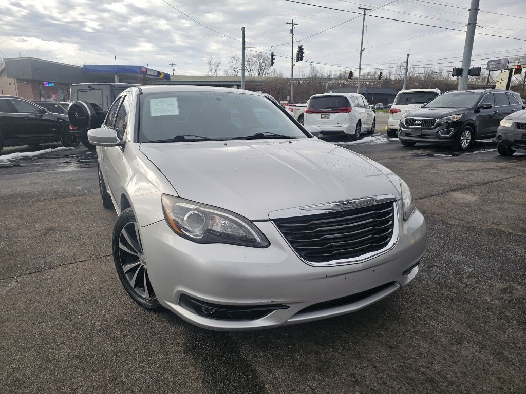 Chrysler 200 S 2012