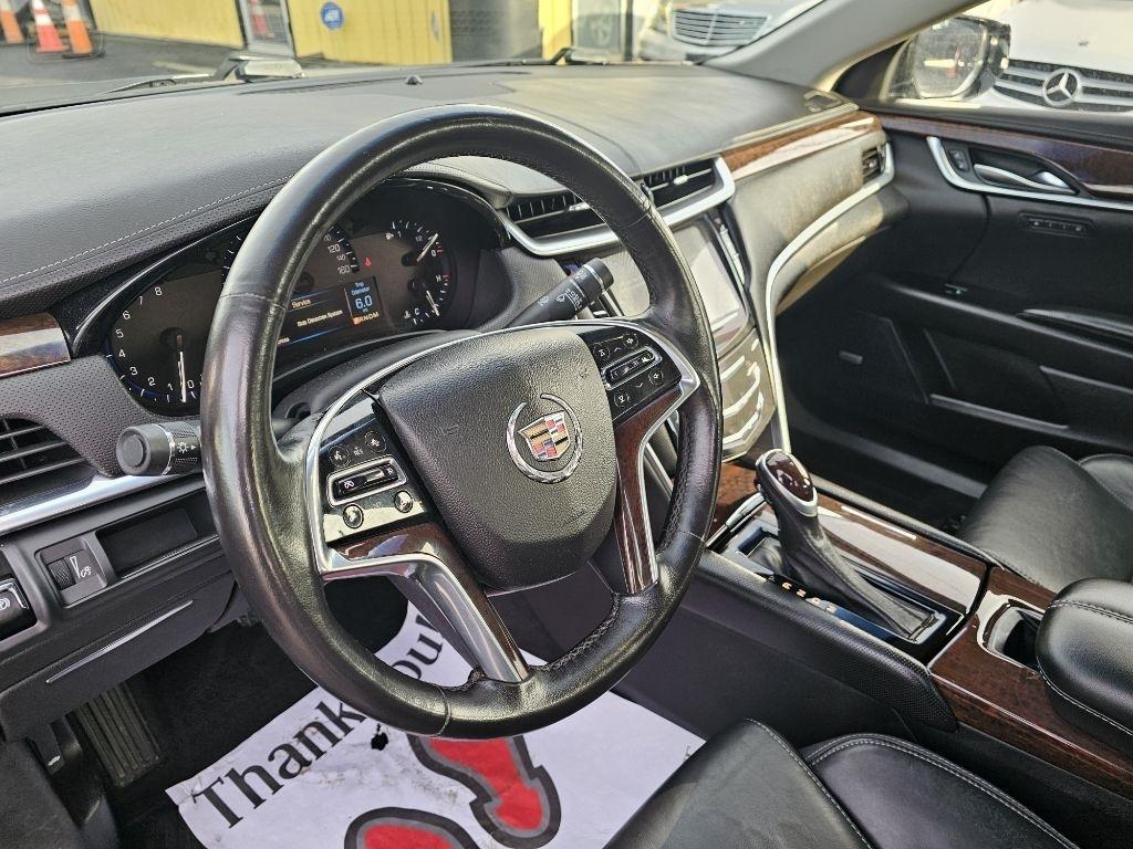 Cadillac XTS Luxury FWD 2016