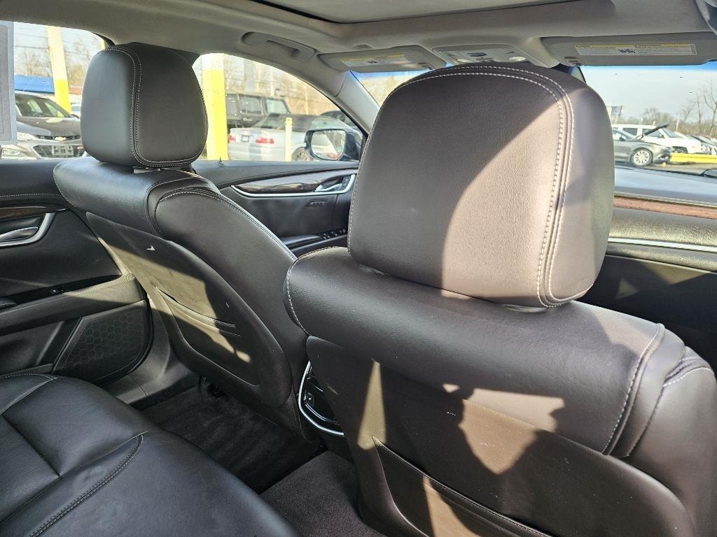 Cadillac XTS Luxury FWD 2016