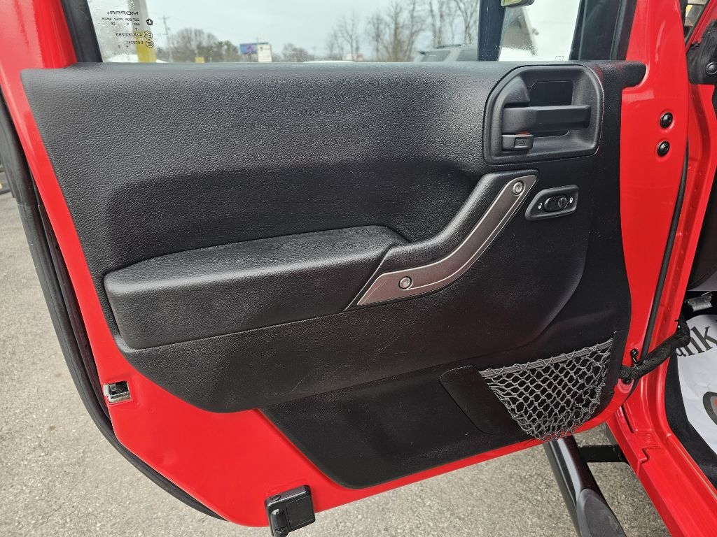 Jeep Wrangler Unlimited Sport 4WD 2014