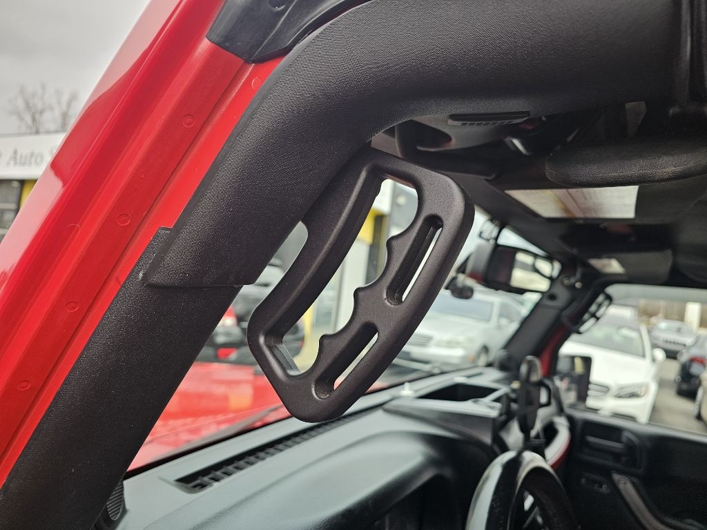 Jeep Wrangler Unlimited Sport 4WD 2014