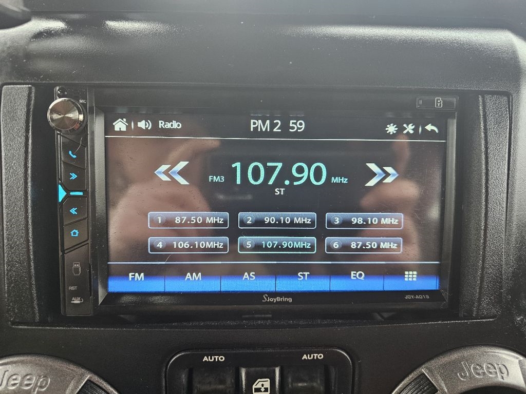 Jeep Wrangler Unlimited Sport 4WD 2014