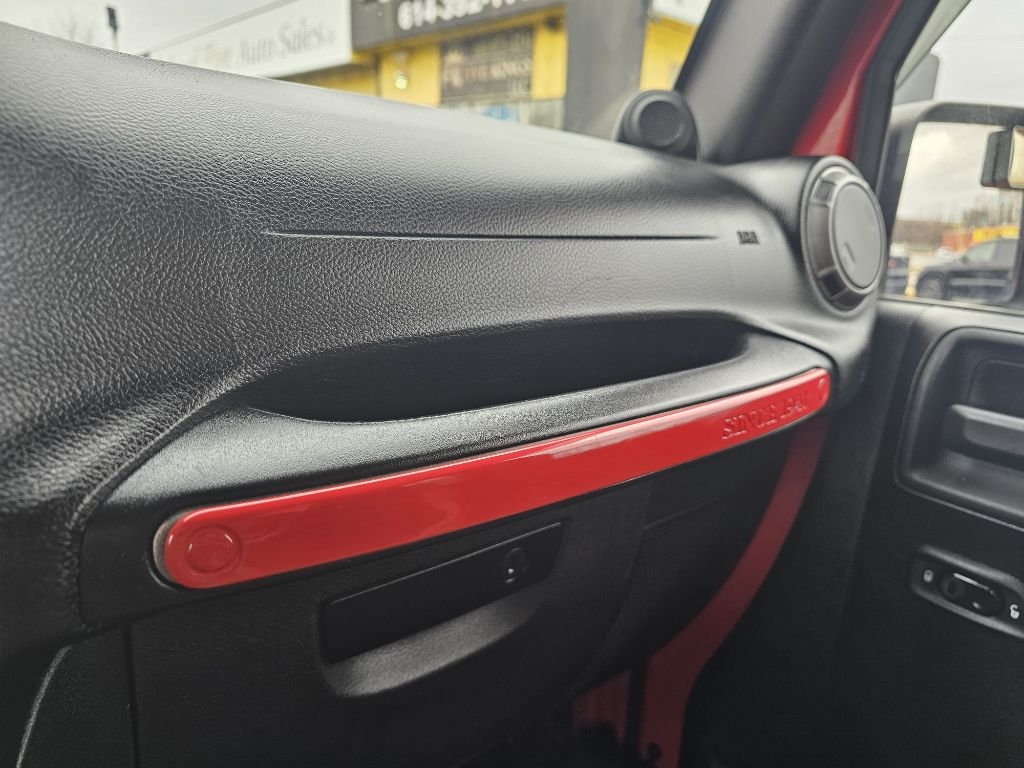 Jeep Wrangler Unlimited Sport 4WD 2014