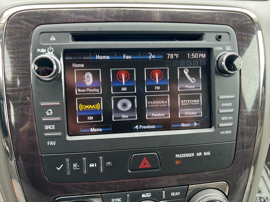 Buick Enclave Convenience FWD 2015