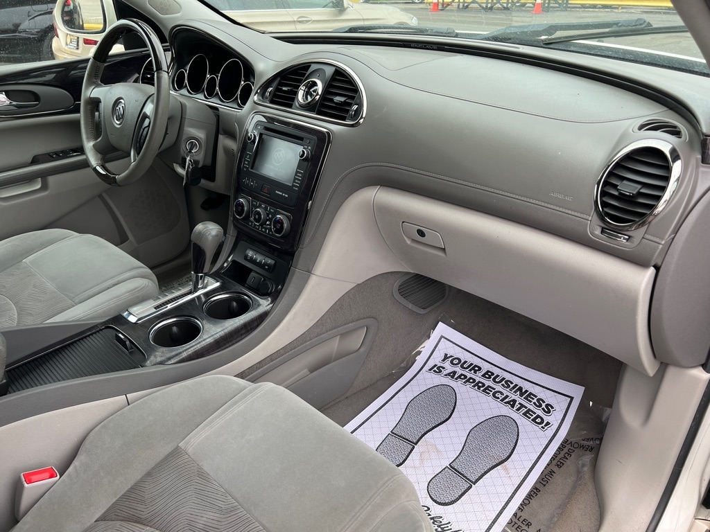 Buick Enclave Convenience FWD 2015