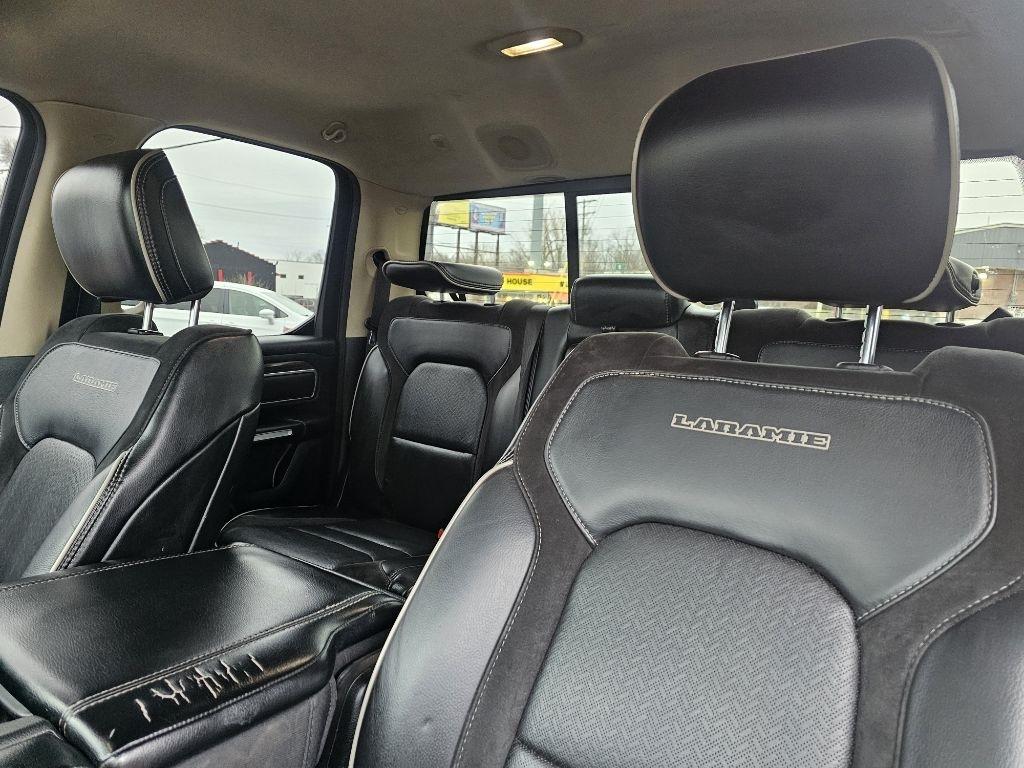 RAM 1500 Laramie Quad Cab 2WD 2019