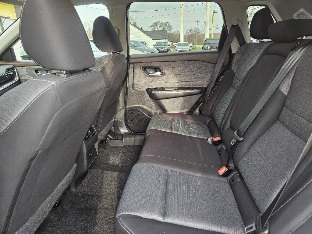 Nissan Rogue SV AWD 2023