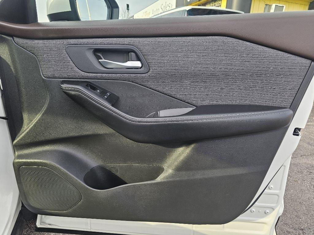 Nissan Rogue SV AWD 2023