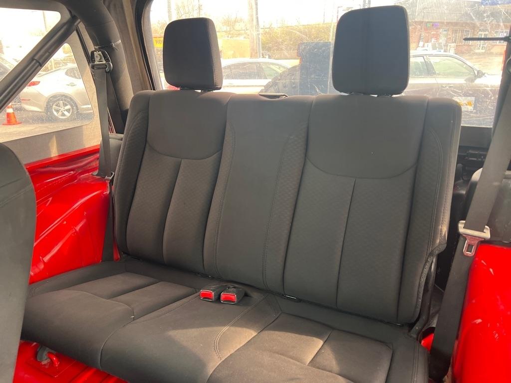 Jeep Wrangler Sport 4WD 2016