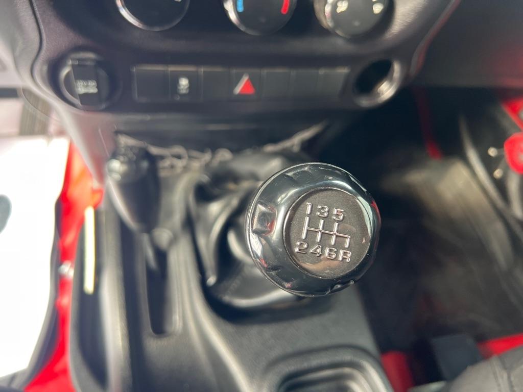 Jeep Wrangler Sport 4WD 2016