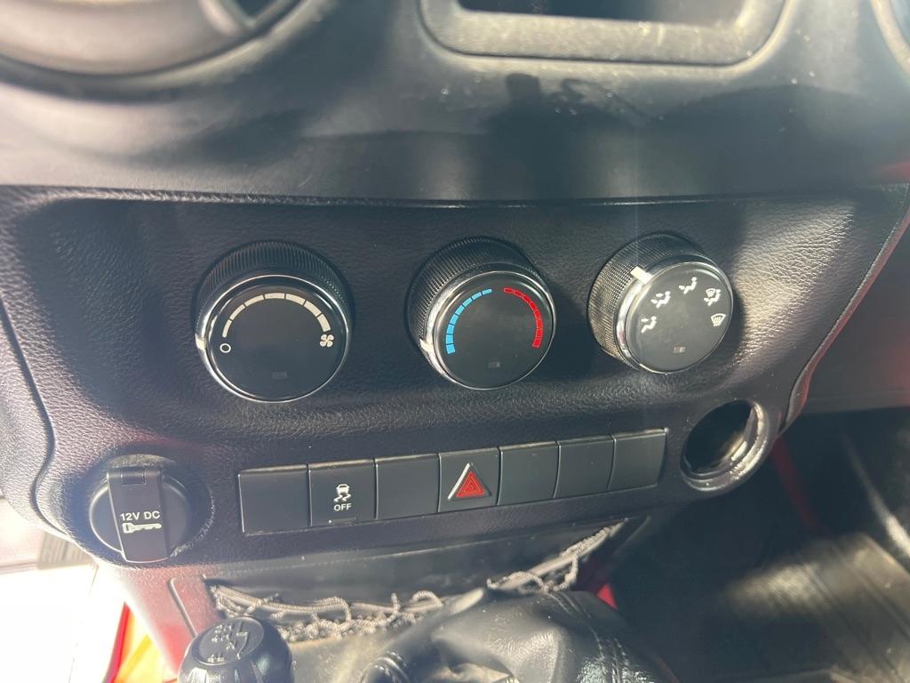 Jeep Wrangler Sport 4WD 2016