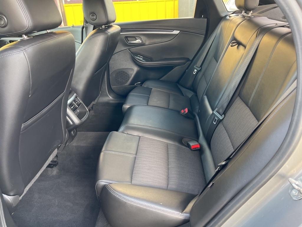 Chevrolet Impala LT 2017