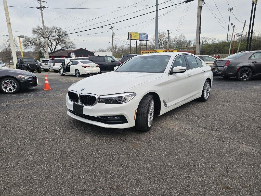 BMW 5-Series 530i xDrive 2017