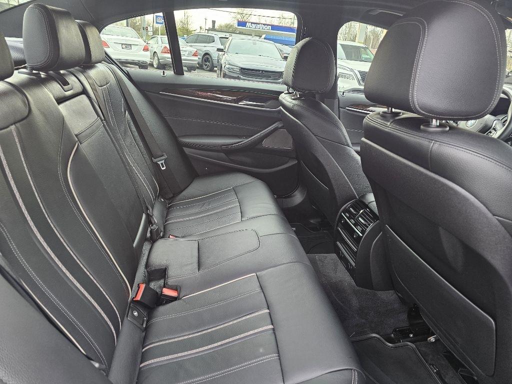 BMW 5-Series 530i xDrive 2017