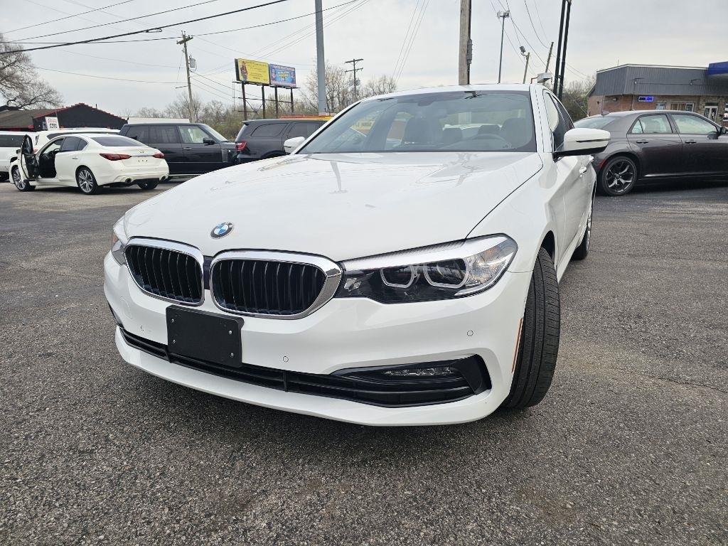 BMW 5-Series 530i xDrive 2017
