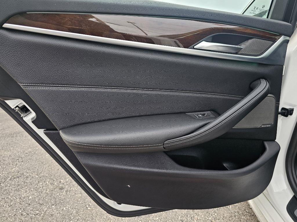 BMW 5-Series 530i xDrive 2017