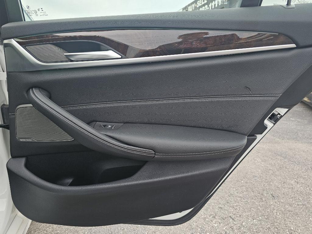 BMW 5-Series 530i xDrive 2017