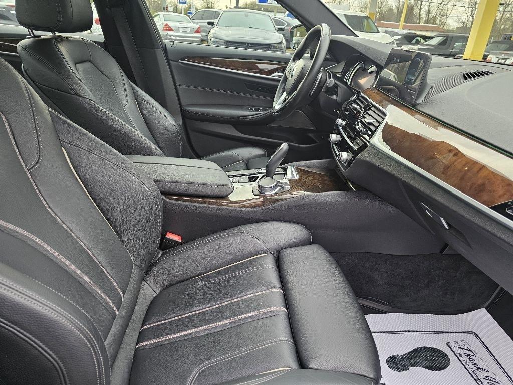 BMW 5-Series 530i xDrive 2017