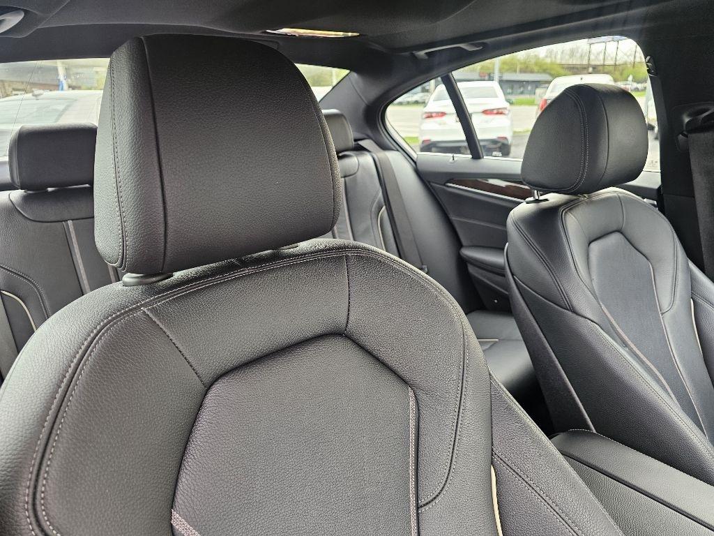 BMW 5-Series 530i xDrive 2017