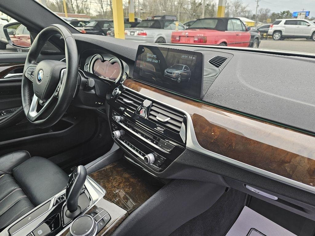 BMW 5-Series 530i xDrive 2017