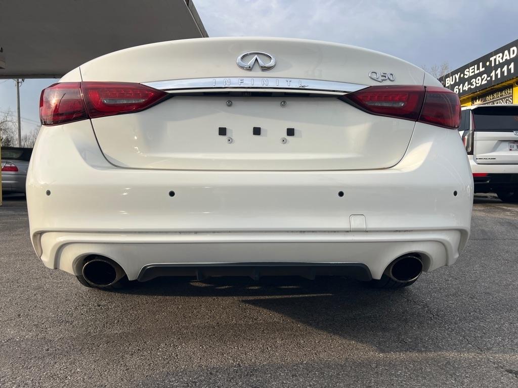 Infiniti Q50 3.0t LUXE AWD 2018