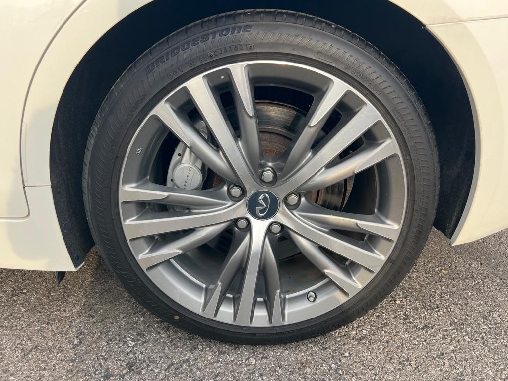 Infiniti Q50 3.0t LUXE AWD 2018