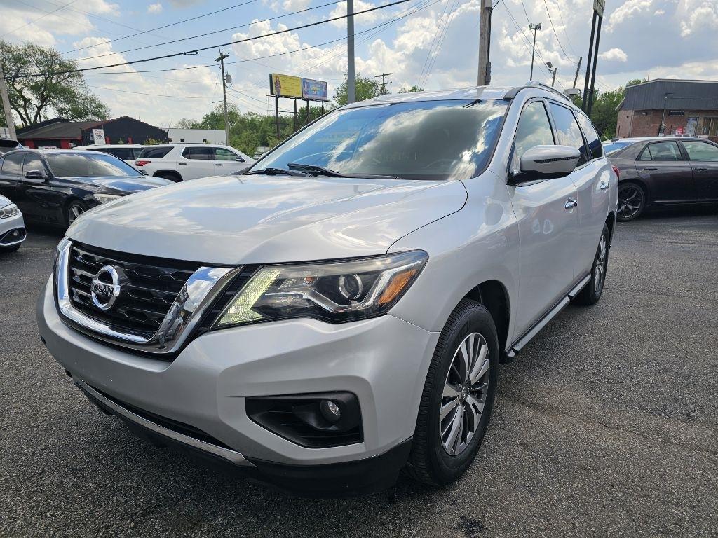 Nissan Pathfinder SV 4WD 2020